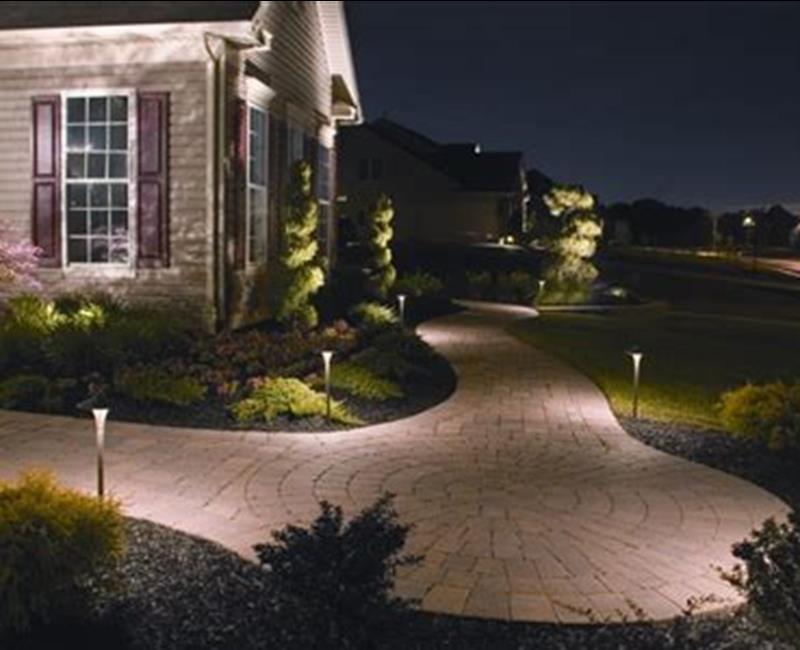 home-entrance-path-lighting